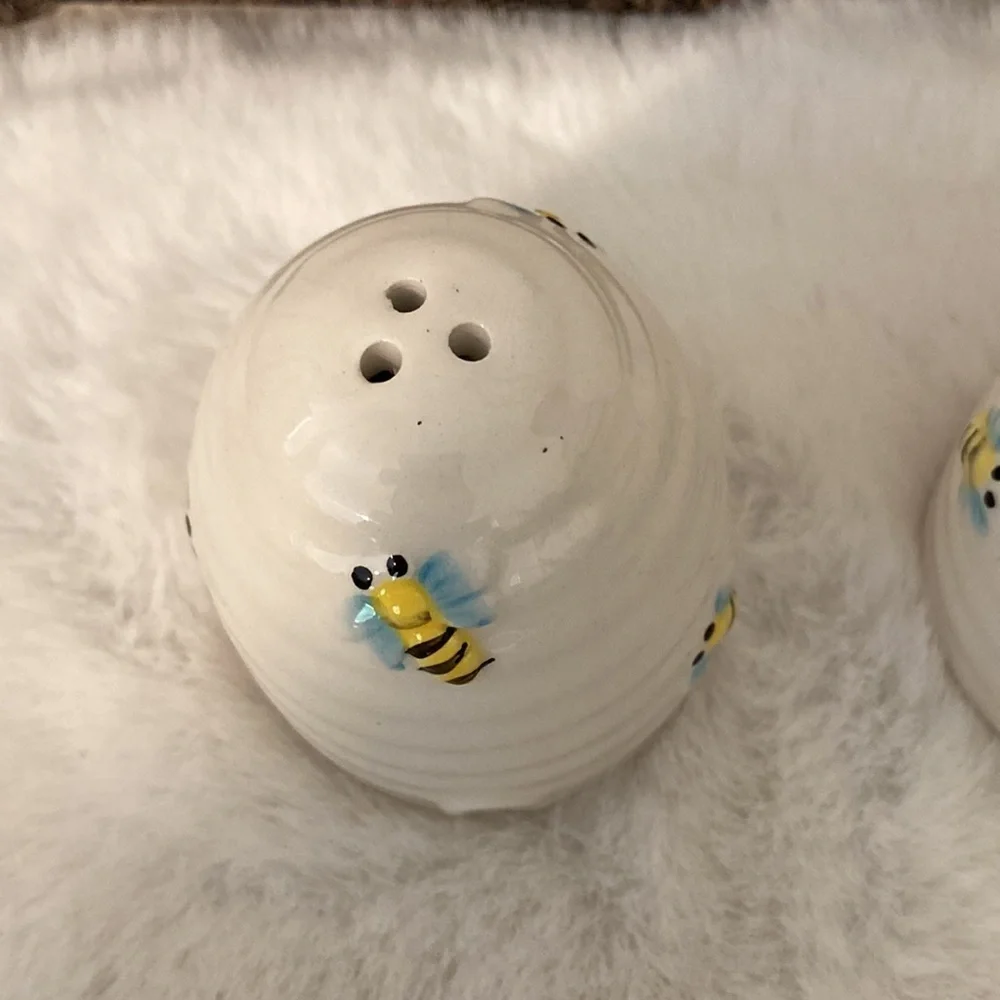 Ceramic Honeybee Shakers